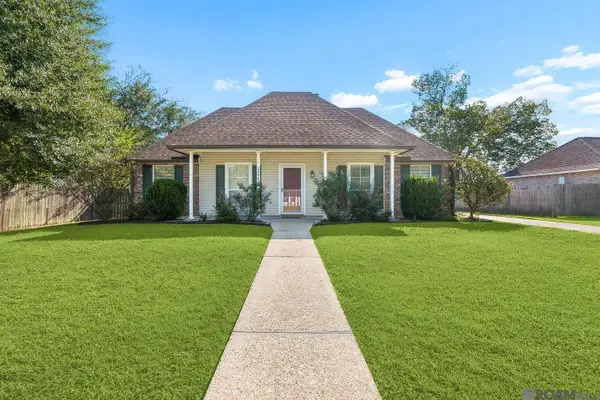30582 E Trace, Walker, LA 70785