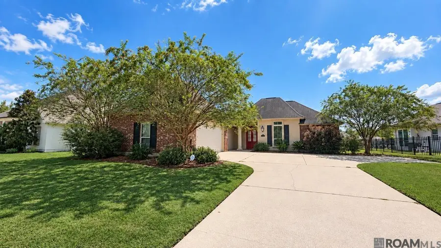 22265 Fairway View Dr, Zachary, LA 70791 - #2