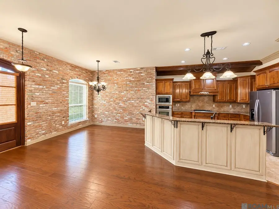14056 Deep Creek Dr, Gonzales, LA 70737 - #3