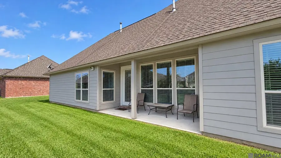 2958 Majestic Oaks Ave, Zachary, LA 70791 - #2