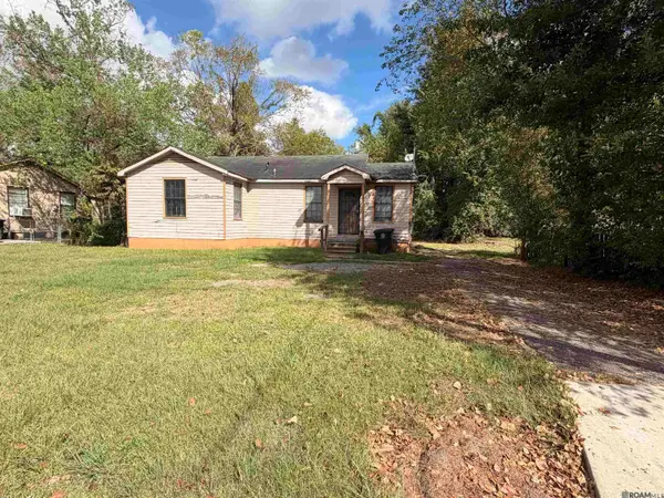 4615 Glen Oaks Dr, Baton Rouge, LA 70811