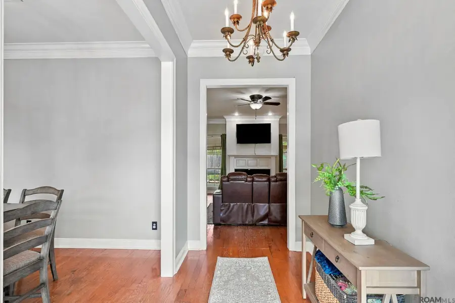 18129 Glen Park Dr, Baton Rouge, LA 70817 - #3