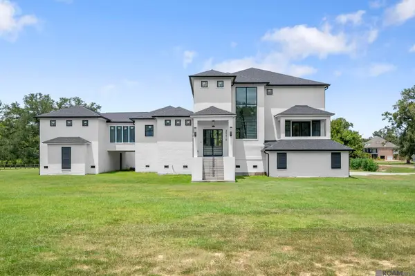 38418 Welsh Dr, Prairieville, LA 70769