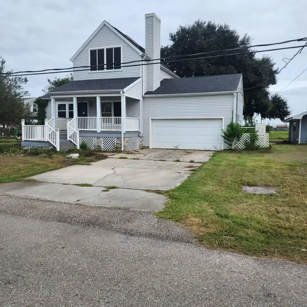 444 Chester Lee Street, Larose, LA 70373