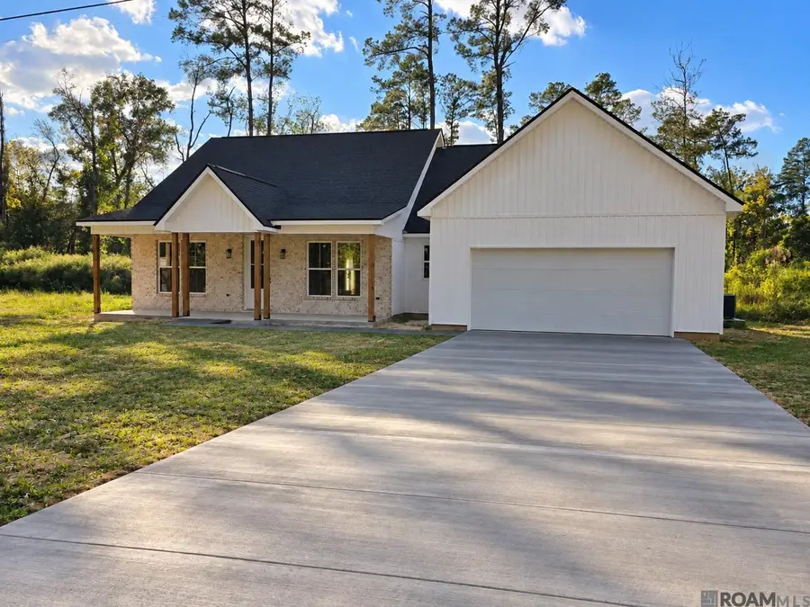 24251 Glory Dr, Livingston, LA 70754 - #2