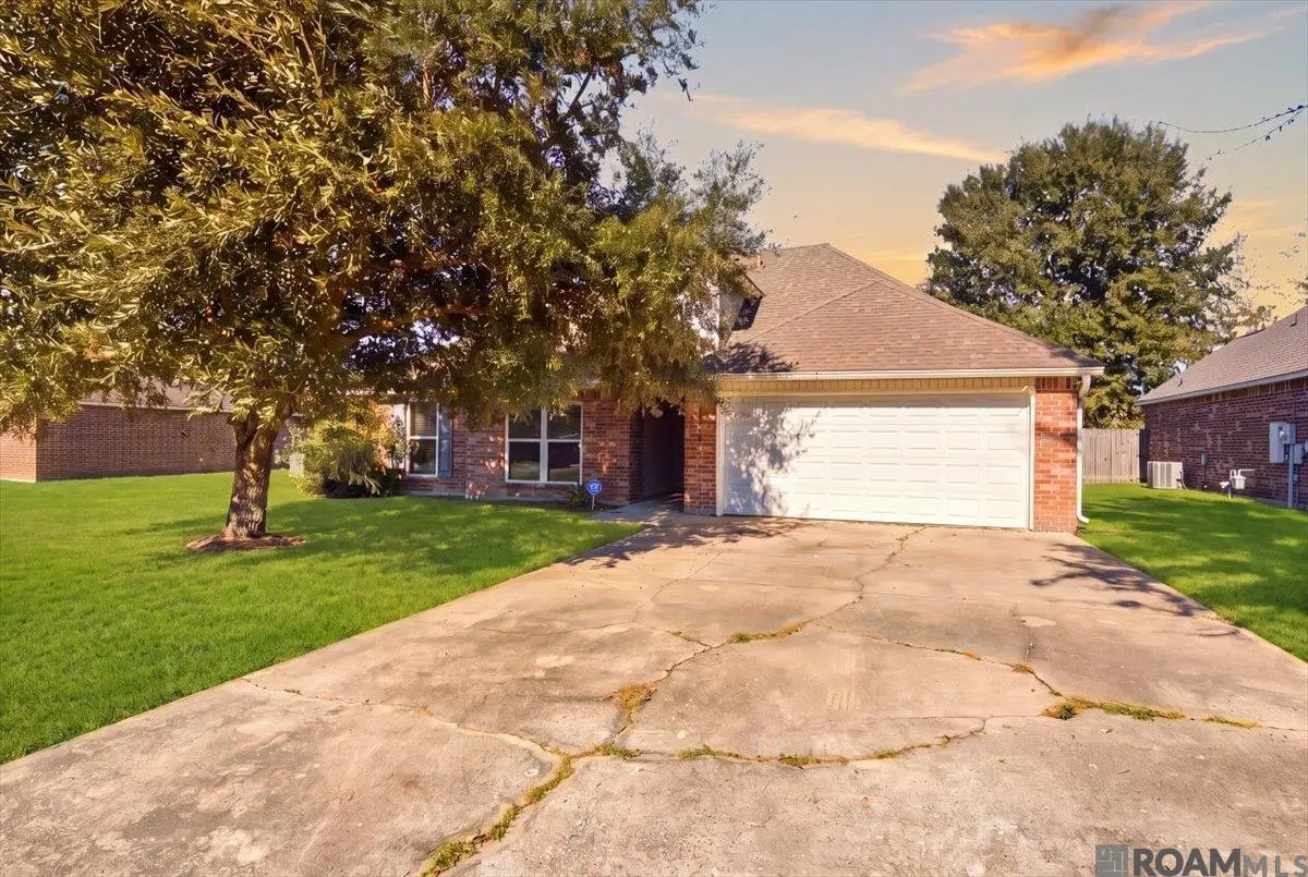 35941 Wilmington Ave, Denham Springs, LA 70706 - #1