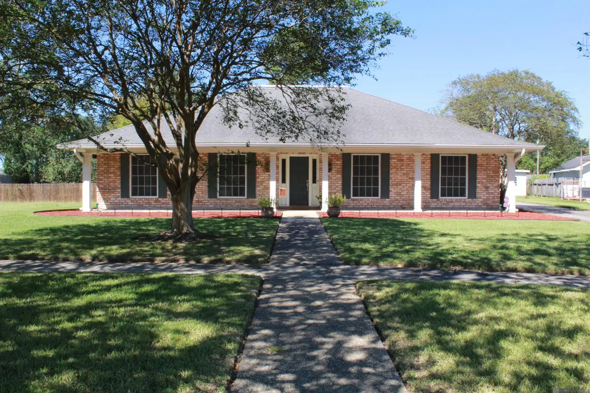 12607 N Highmeadow Ct, Baton Rouge, LA 70816 - #1
