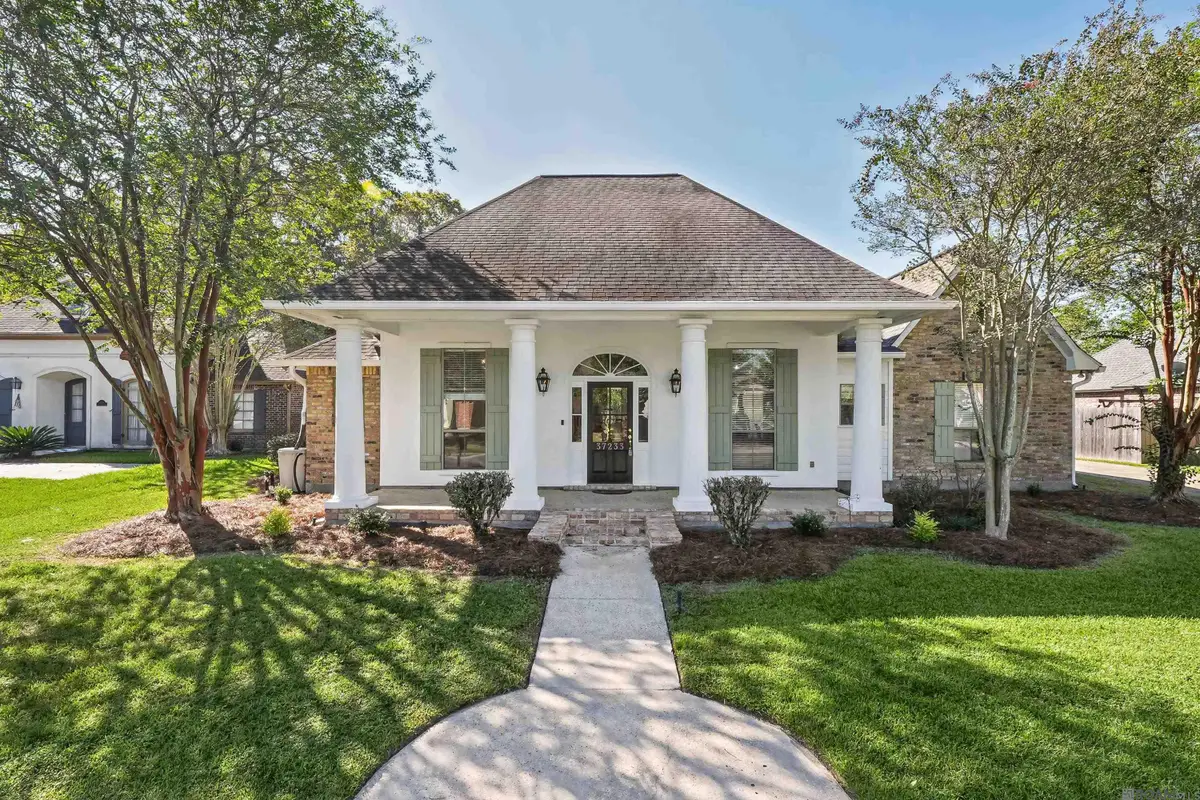 37233 S Lakeshore Ave, Prairieville, LA 70769 - #1