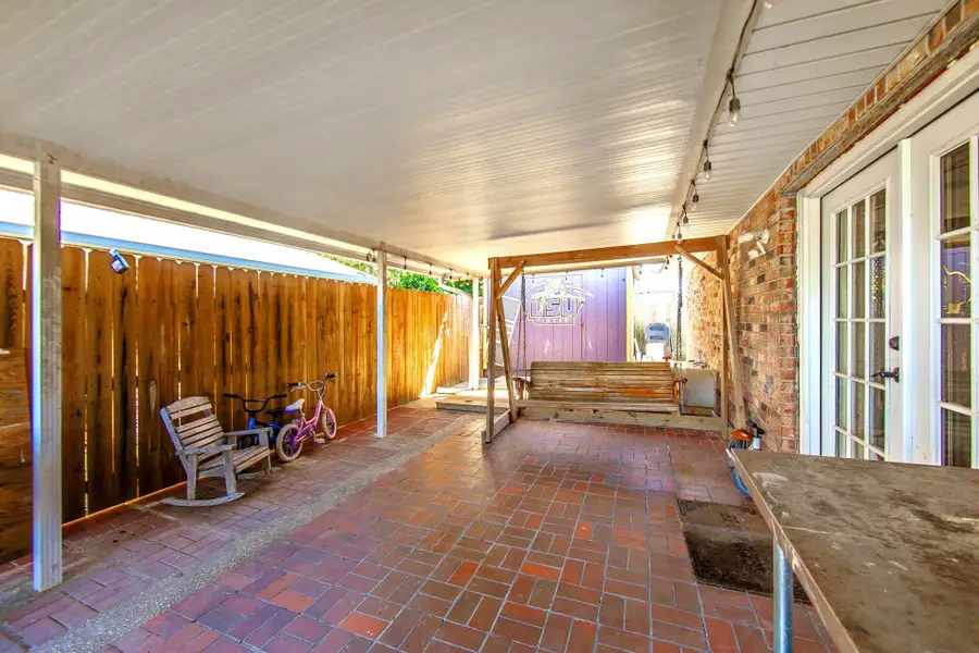 418 Walker Dr, Houma, LA 70364 - #2