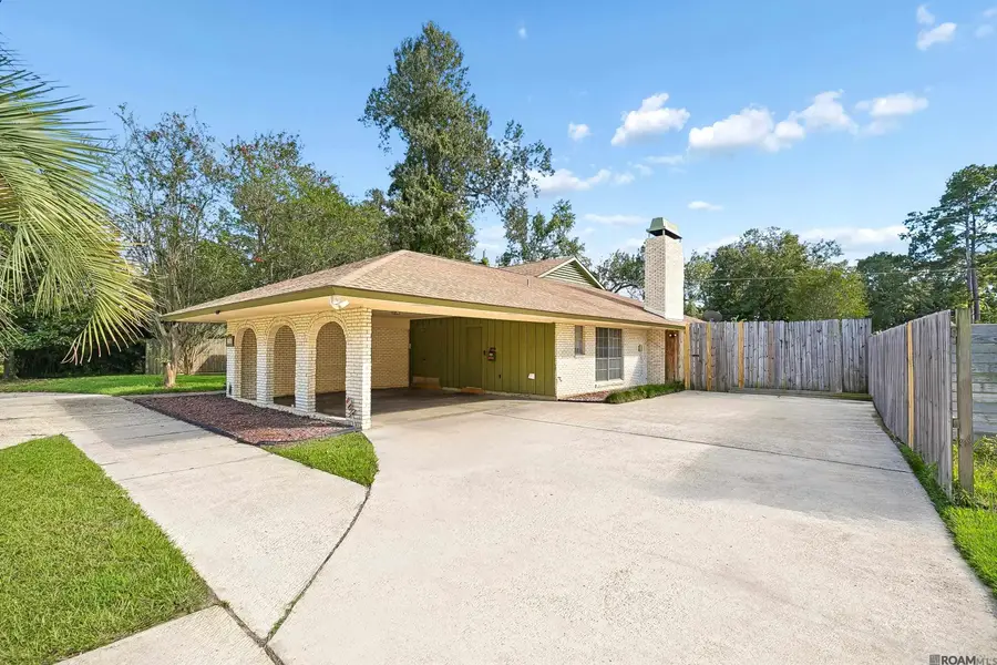11636 Mollylea Dr, Baton Rouge, LA 70815 - #2