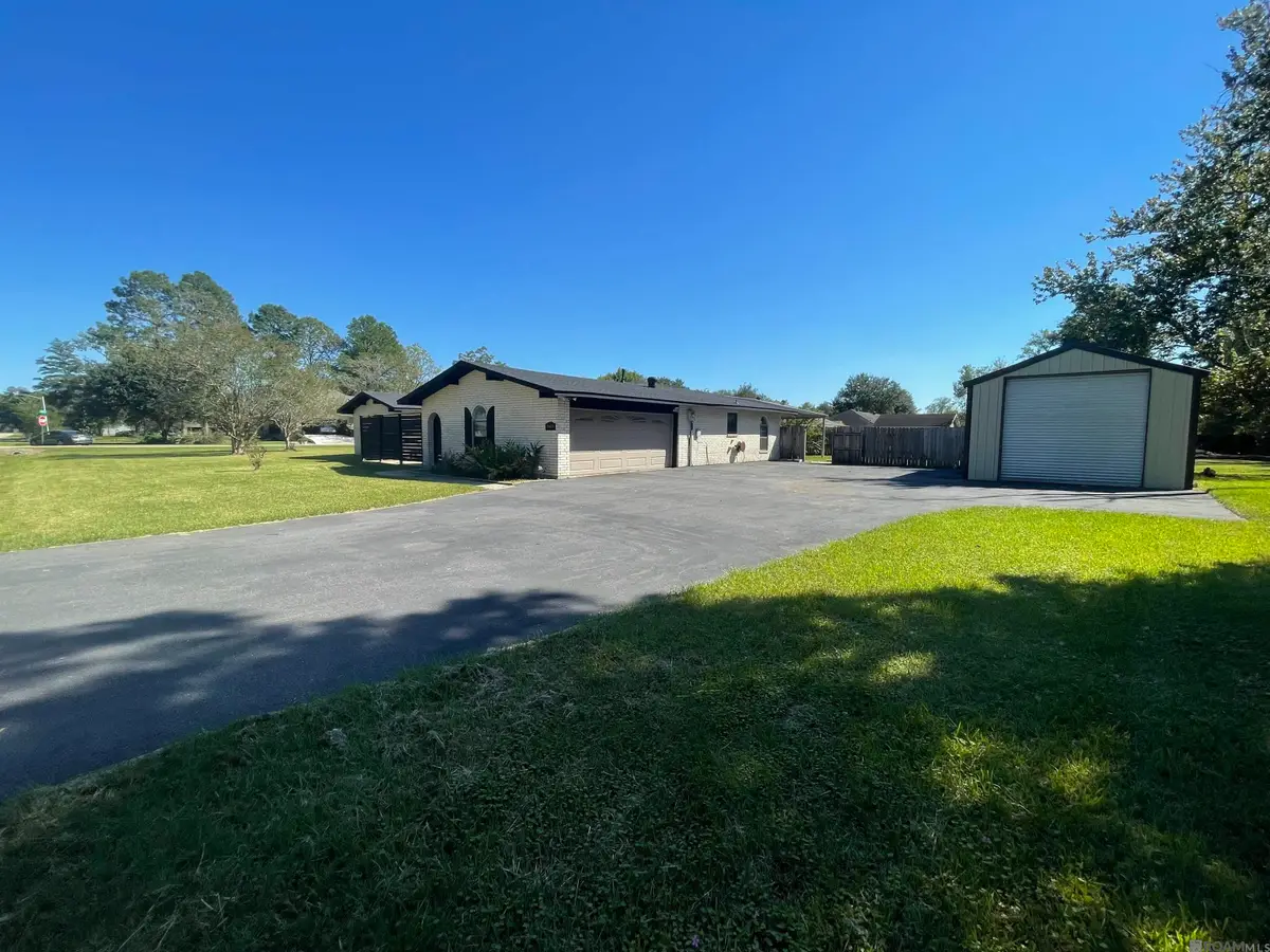 39419 Al Dr, Prairieville, LA 70769 - #1