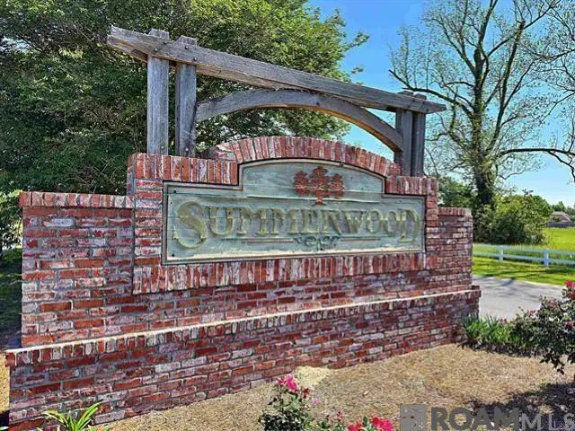 672 Fall Creek Dr, Baton Rouge, LA 70810 - #1