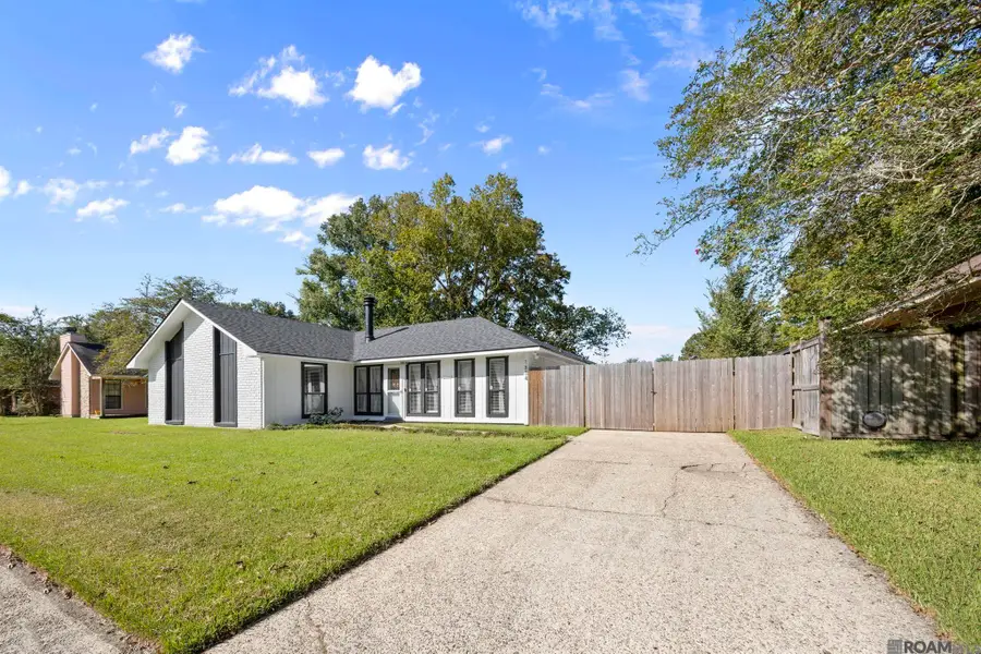 1834 E Marsden Pl, Baton Rouge, LA 70816 - #3