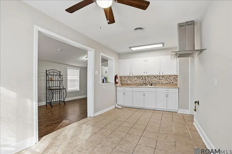 3285 Ozark Street, Baton Rouge, LA 70805 - #3