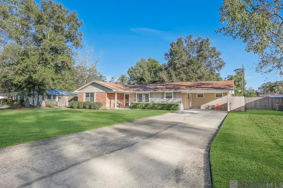 9545 N Parkview Dr, Baton Rouge, LA 70815 - #2