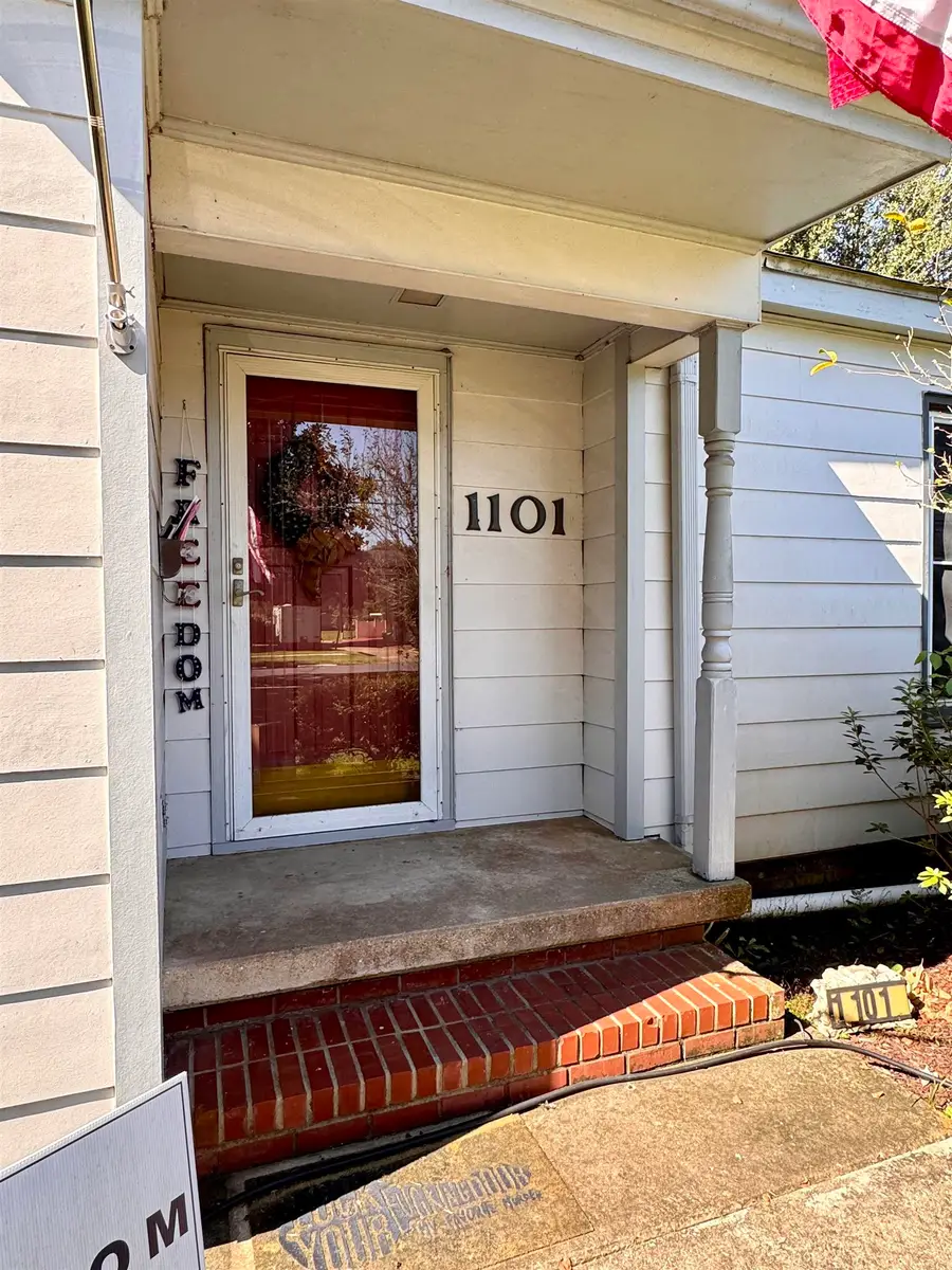 1101 Second St, Morgan City, LA 70380 - #3