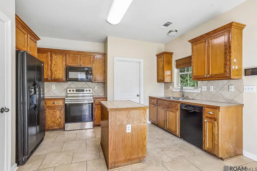 39468 Germany Rd, Prairieville, LA 70769 - #2