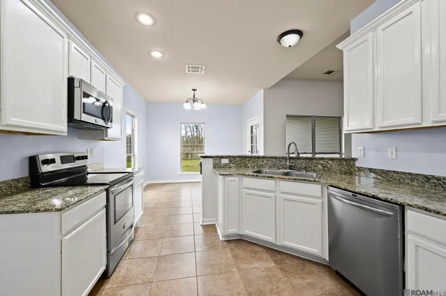 11371 Rossow Ct, Denham Springs, LA 70726 - #3