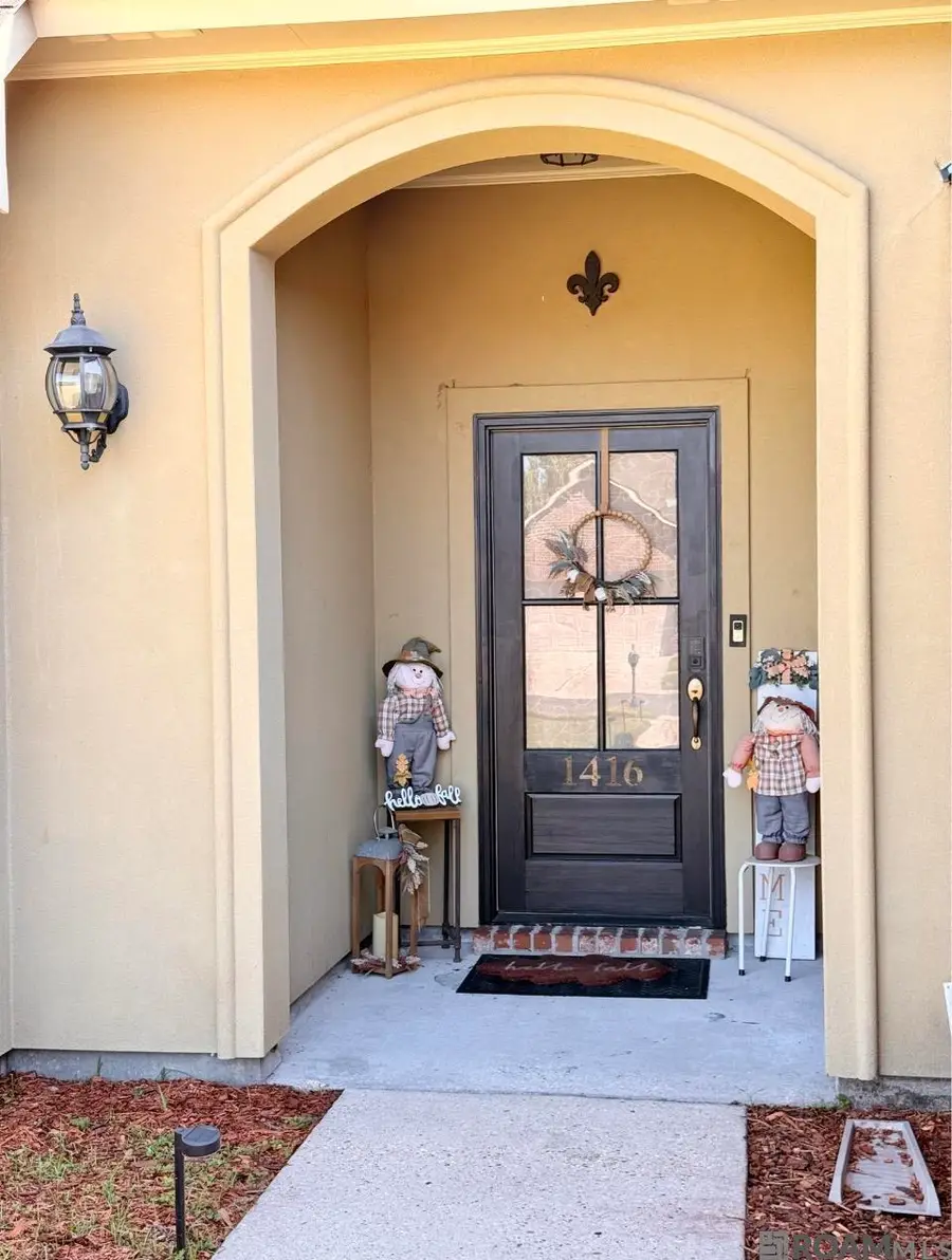 1416 S Sanctuary Ave, Gonzales, LA 70737 - #2