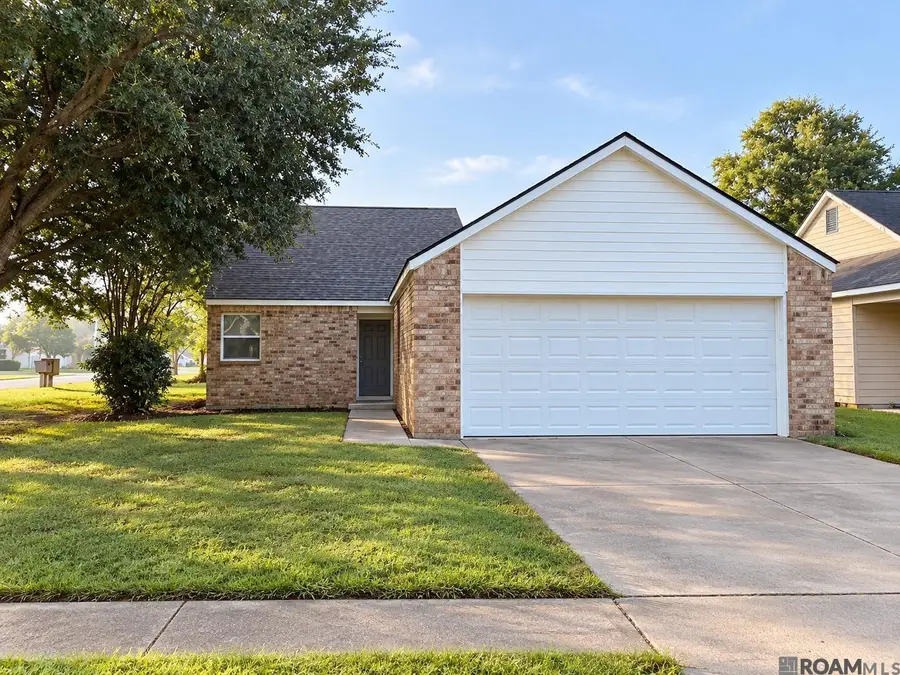2425 Stonebridge Dr, Baton Rouge, LA 70810 - #2