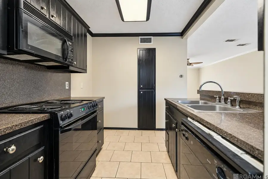2245 King Arthur Blvd #26G, Baton Rouge, LA 70816 - #3