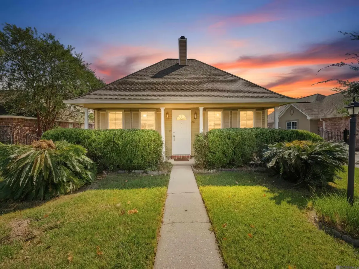 1075 Elvin Dr, Baton Rouge, LA 70810 - #1