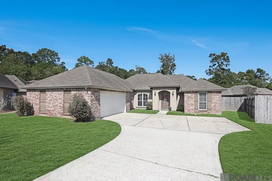 9175 Yellowfin Dr, Denham Springs, LA 70726 - #2