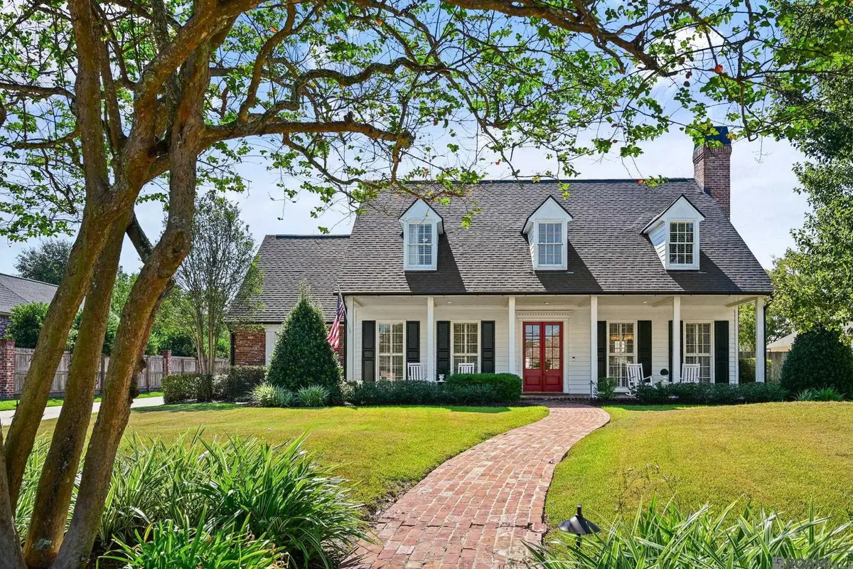 17503 W Muirfield Dr, Baton Rouge, LA 70810 - #1