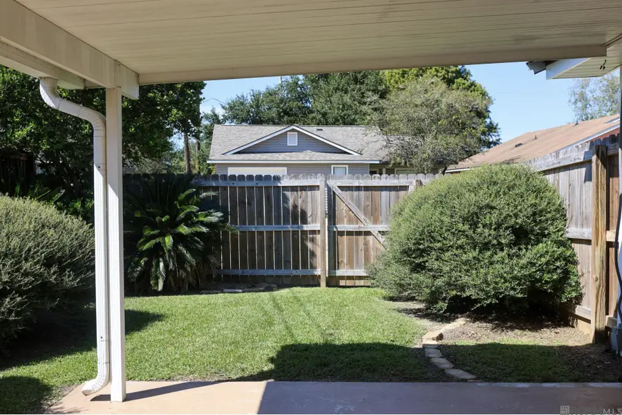 37403 W Hillside Dr, Prairieville, LA 70769 - #3