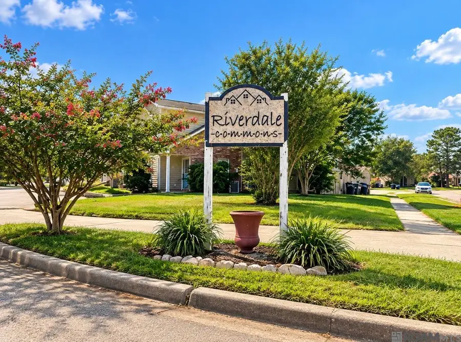 15652 E Riverdale Ave, Baton Rouge, LA 70816 - #2