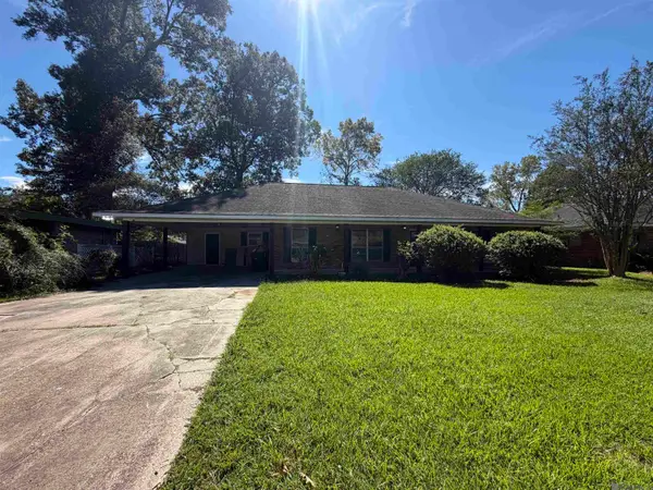11088 Mollylea Dr, Baton Rouge, LA 70815