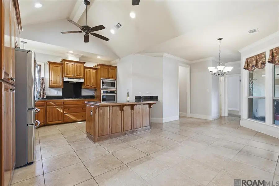 9456 Homestead Dr, Baton Rouge, LA 70817 - #3