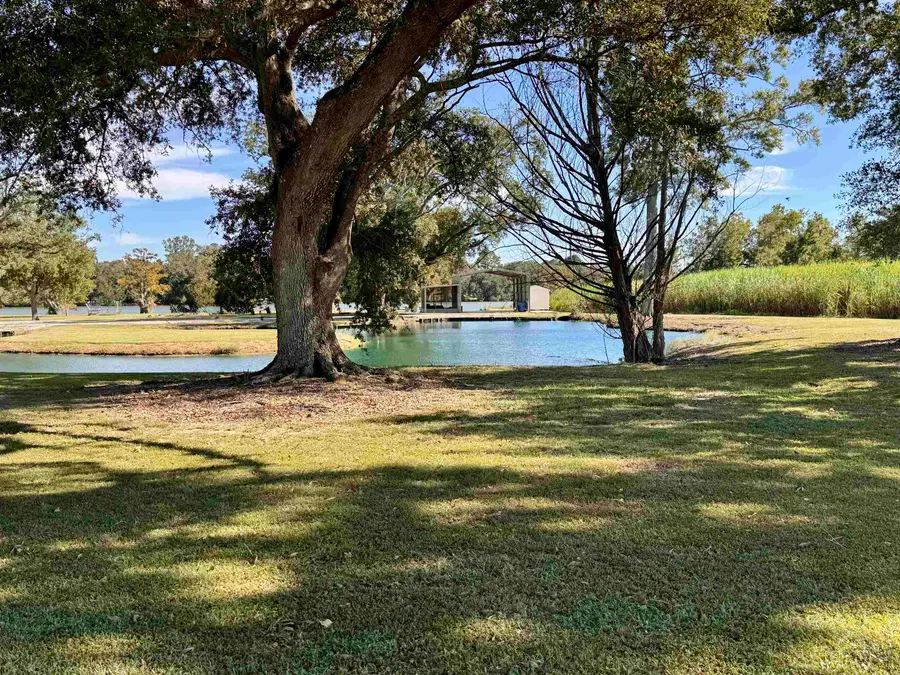 900 Victoria Riverside Road, Patterson, LA 70392 - #3