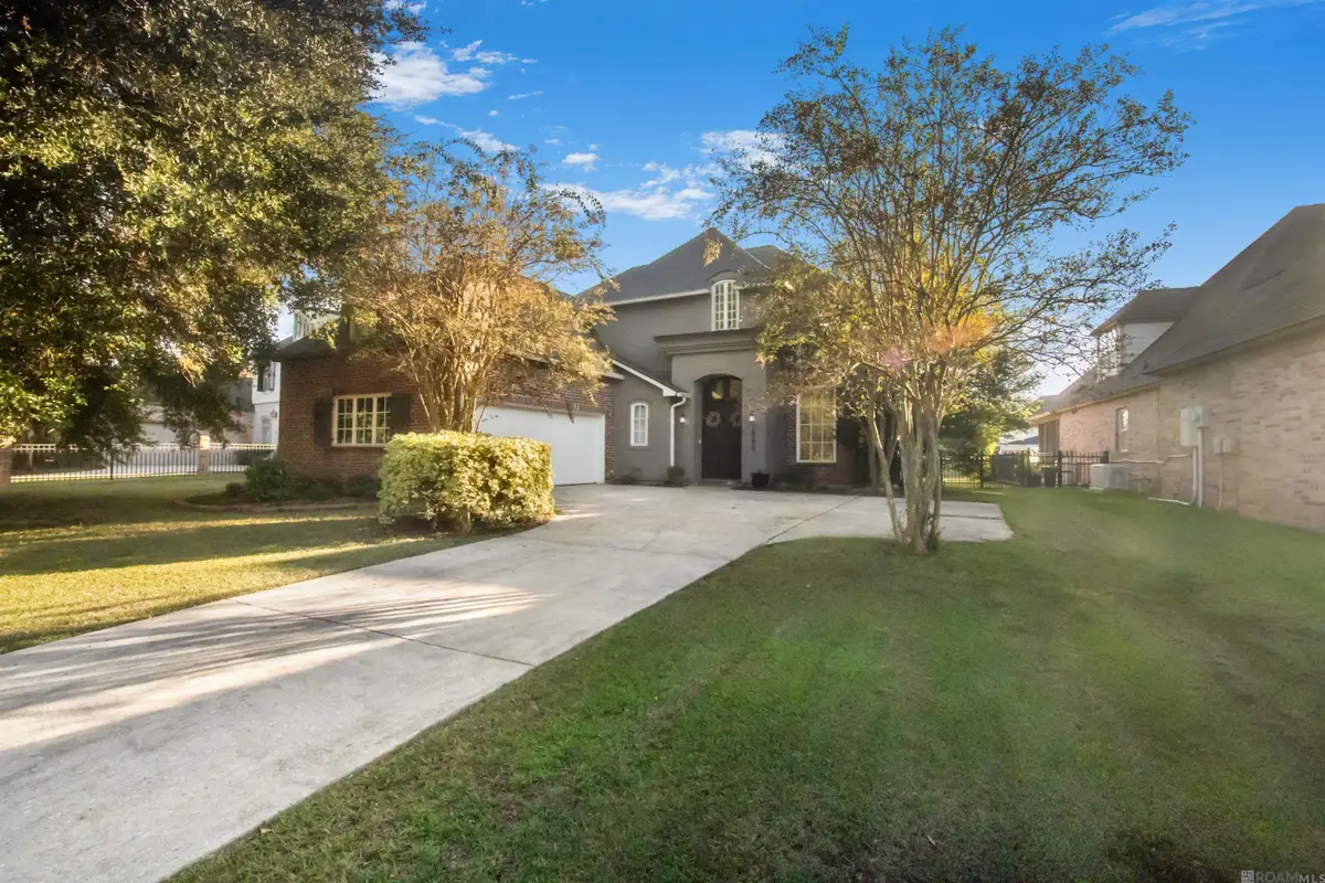 18299 Manchac Place Dr, Prairieville, LA 70769 - #1