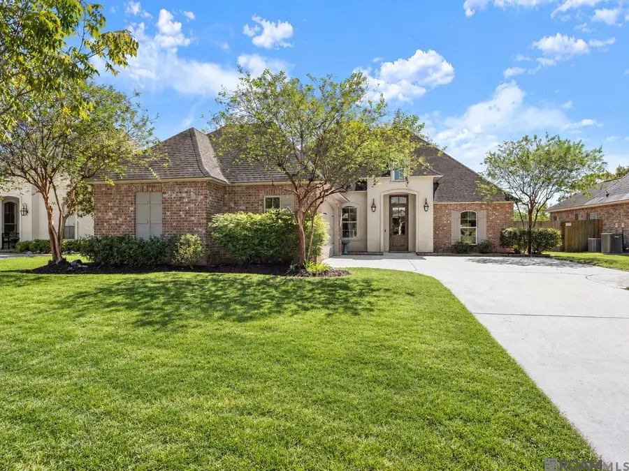38093 Misty Grove Ct, Prairieville, LA 70769 - #2