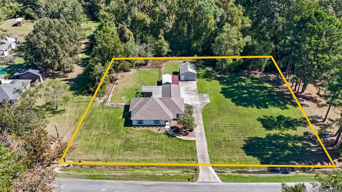 14092 Mark St, Gonzales, LA 70737 - #1