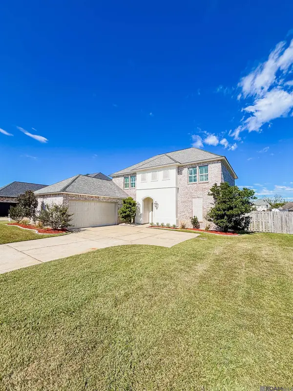 18616 Lake Harbor Ln, Prairieville, LA 70769