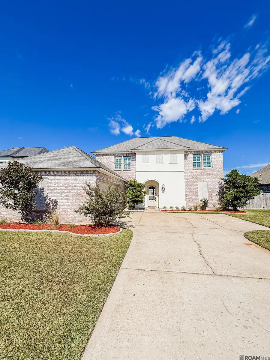 18616 Lake Harbor Ln, Prairieville, LA 70769 - #2