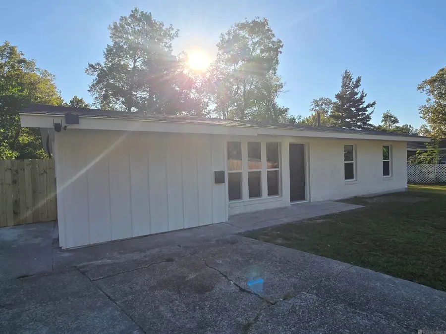 1534 Green Oak Dr, Baton Rouge, LA 70815 - #3