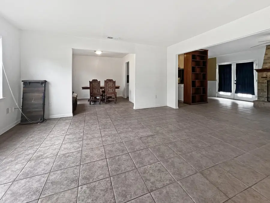 903 Greenbriar St, Deridder, LA 70634 - #3