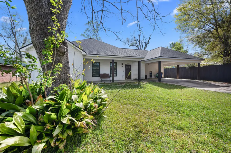 1128 N Texas Street, Deridder, LA 70634 - #2