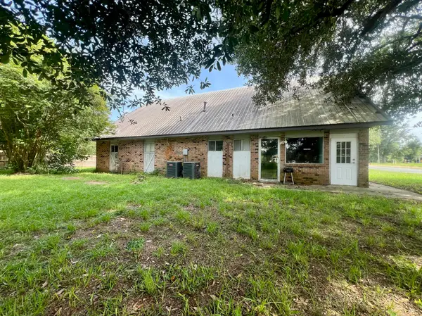 915 N Bryan St, Merryville, LA 70653