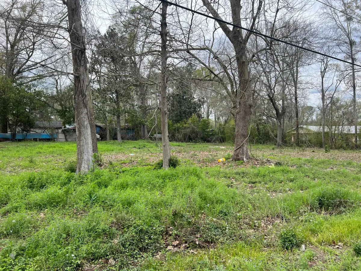 811 Washington Ave S, Deridder, LA 70634 - Image #1