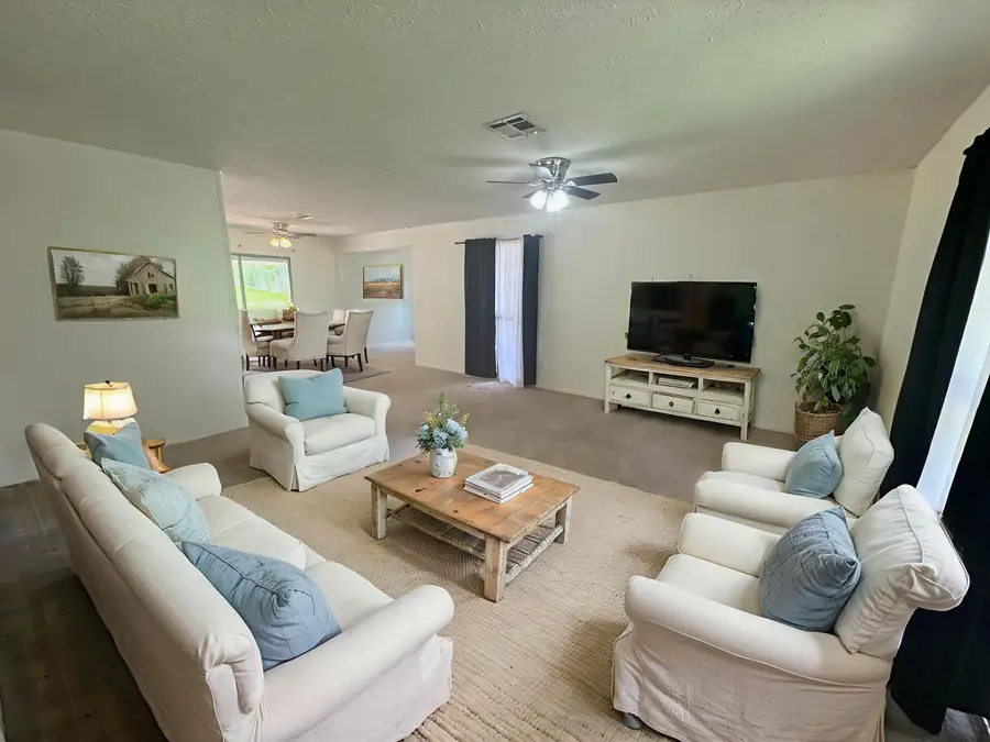 1008 Spruce St, Leesville, LA 71446 - Image #2