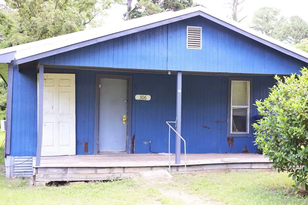 306 Herring St, Leesville, LA 71446 - Image #1