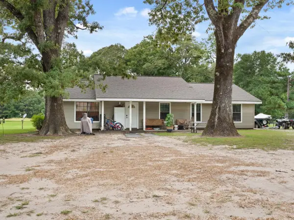 674 Stanley Hebert Rd., Merryville, LA 70653