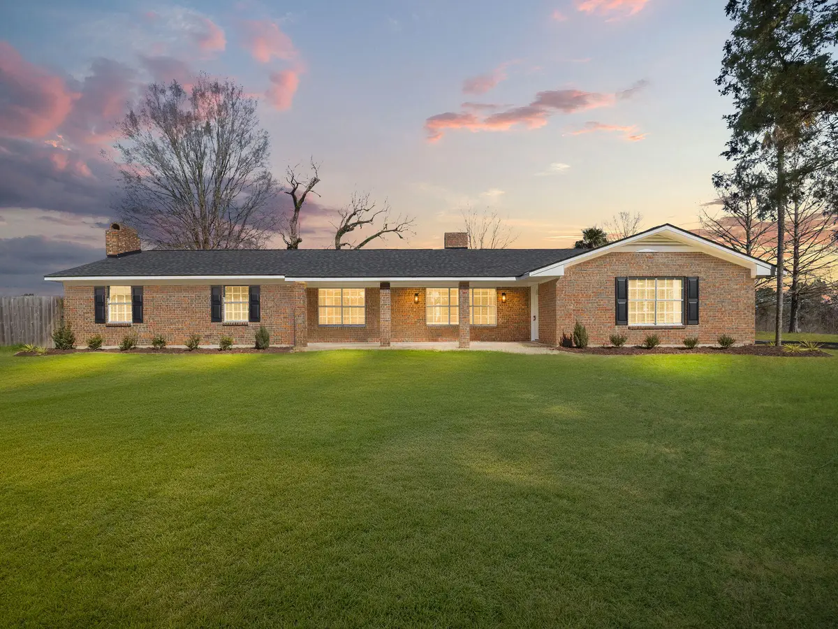 137 Robinson Kitts Rd, Leesville, LA 71446 - #1