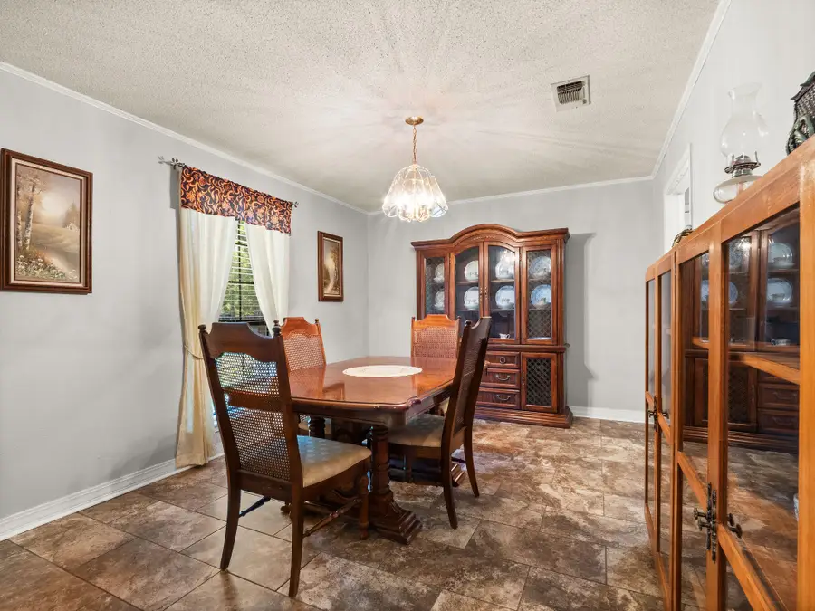 170 Holly St, Deridder, LA 70634 - #3