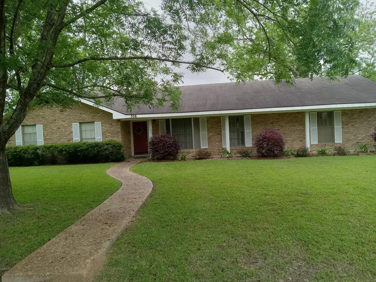 306 Nolen, Deridder, LA 70634 - #1