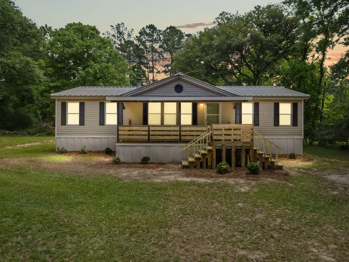 1049 Dogwood Trl, Deridder, LA 70634 - #1